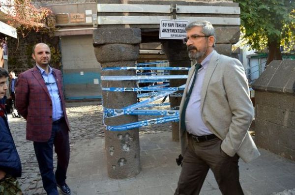 TAHİR ELÇİ DAVASININ  İLK DURUŞMASI 21 EKİM’DE