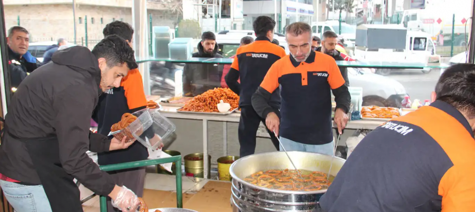 Tatlıcılarda Ramazan bereketi yaşanıyor