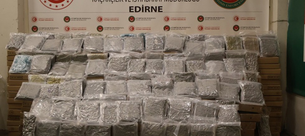 Ticaret Bakanlığı: İlk 4 ayda 9,2 ton uyuşturucu madde yakalandı