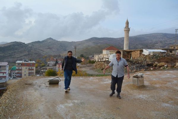 TOPRAK DAMLI EVLERİN ‘LOĞ’ MESAİSİ