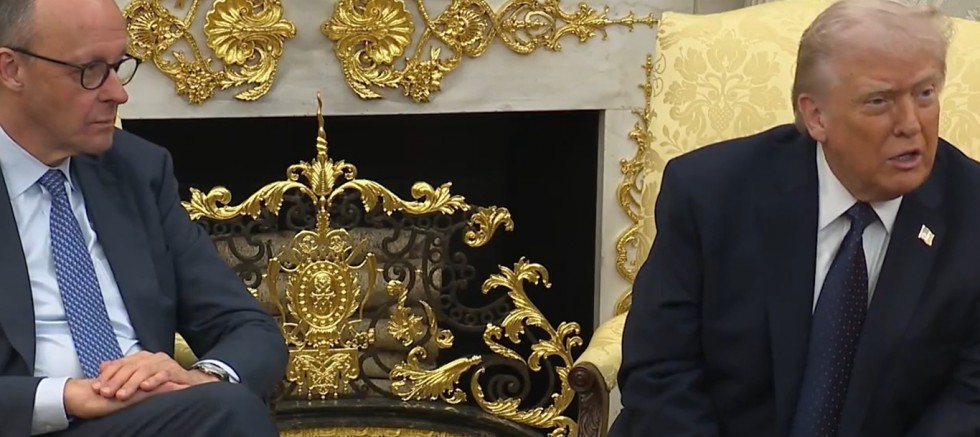 Trump, önce İran'ın saldırma hazırlığı yaptığını iddia etti