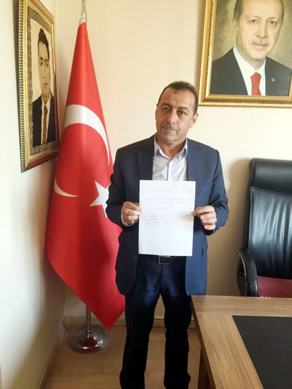 TUNÇ, AK PARTİ ERGANİ İLÇE ÜYELİĞİNDEN İSTİFA ETTİ