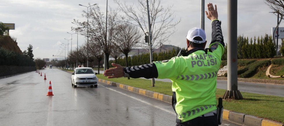 Yeni trafik cezaları Resmi Gazete’de yayımlandı