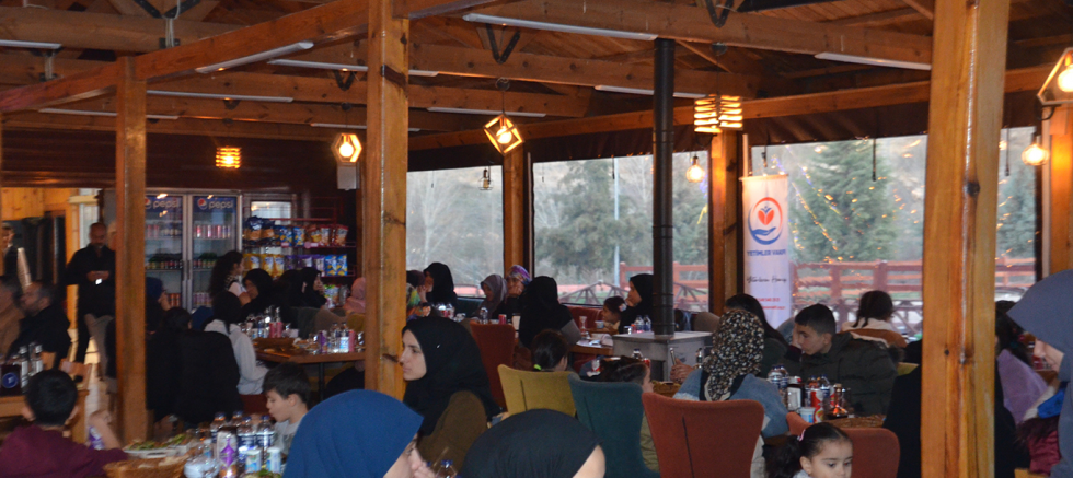 Yetimler Vakfı Malatya Temsilciliği yetim aileleri iftar programında ağırladı