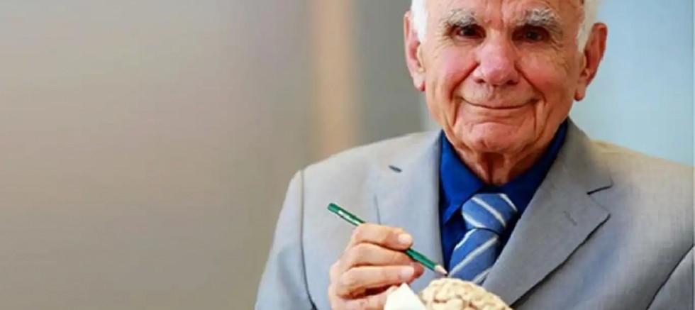 Yüzyılın Beyin Cerrahı Prof. Dr. Gazi Yaşargil’in adını taşıyan uluslararası ödüle başvurular başladı