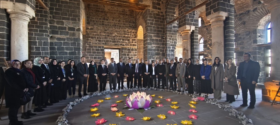 Zihinlerden Tuvallere Umut Yolculuğu