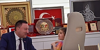 MİNİK BAŞKANIN BEYOĞLU’NA 23 NİSAN TALİMATI “BAĞLAR’A GÜZEL BİR LUNAPARK YAPALIM”